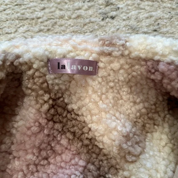 Plaid Sherpa Jacket - Picture 3 of 3